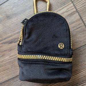 Lululemon City adventurer nano bag Velour